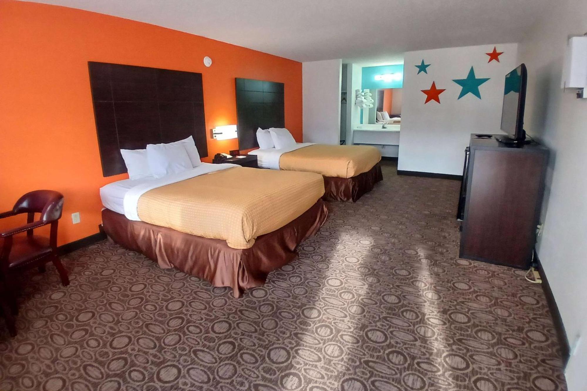 Howard Johnson By Wyndham Branson Theatre District Exterior foto